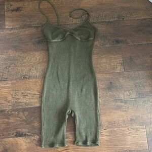 NWOT Fashionnova jumpsuit